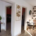 Maison De Avec Exterieur Au Calme.