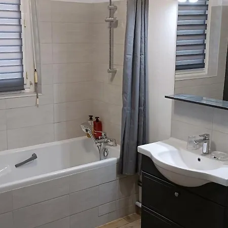 Дом отдыха Maison De Avec Exterieur Au Calme. Гавр