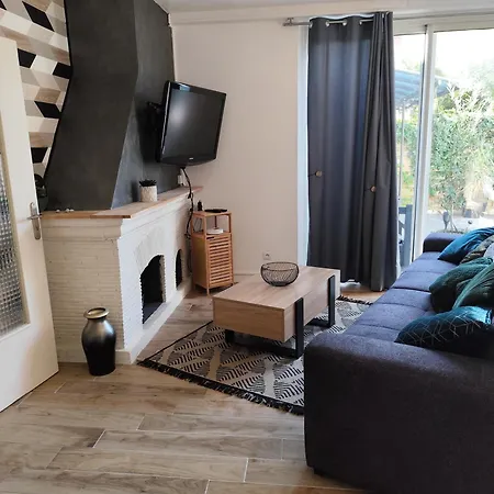 펜션 Maison De Avec Exterieur Au Calme.